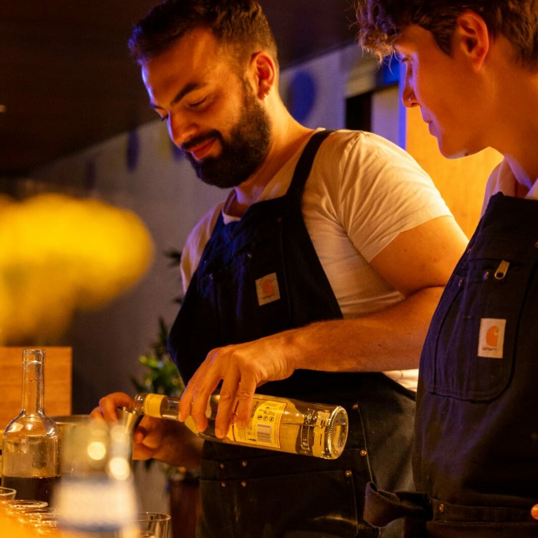 Animation de bar éphémère Lyon avec la Barmobile Dealer de Cook